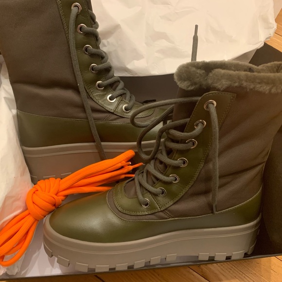 Mackage HERO-W boots size 40. NEVER WORN. - Picture 5 of 5